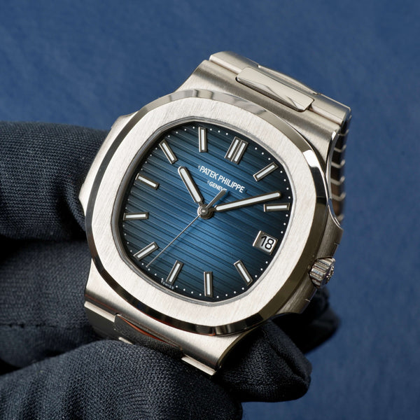 Patek Philippe Nautilus 5811/1G-001 White Gold 41mm